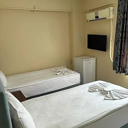 Hotel Wiva *