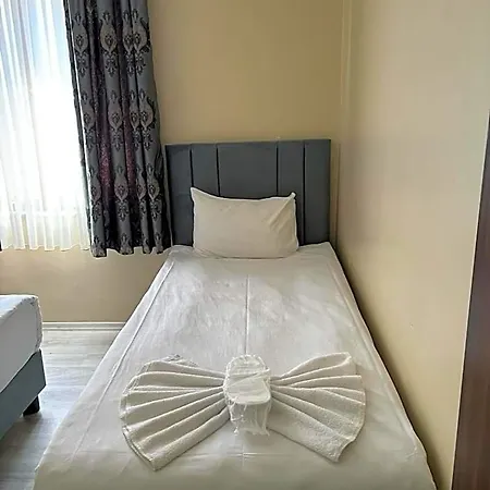 Hotel Wiva *